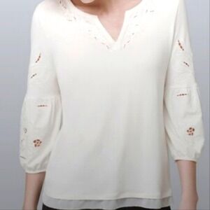 WHBM Womans White Boho Embroidered Cutout Top Size Large